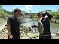 【待望のコラボ】河川でぶっこみ釣りとトップの釣りを駆使したら独特な匂いがするあの魚が釣れました