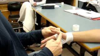 Kin 241 thumb hyperextension tape job