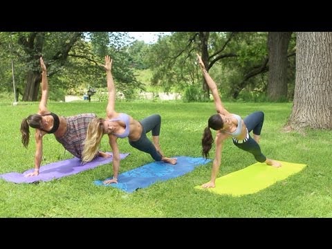 Yoga Shoulder Strength Getfitwithleyla Youtube
