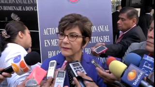 Entrevista a la senadora Angélica de la Peña