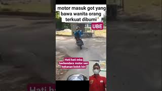 momen kejadian motor masuk got #short