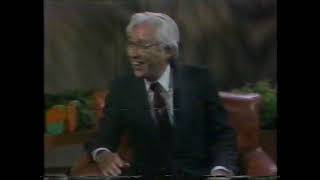 Tom Snyder Interviews Sony Founder Akio Morita - 1980!