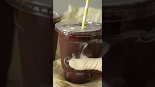 Cracking #chocolate #asmr #banana #milk #クラッキング #チョコレート #バナナ #ミルクチョコ #チョコバナナ #shorts