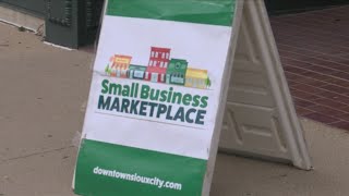 Small business marketplace holiday shopping