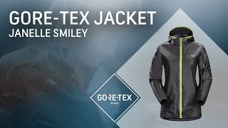 Janelle Smiley Tests SHAKEDRY™ Jacket | GORE-TEX