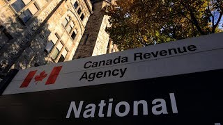 CRA cracking down on undeclared tips made by servers