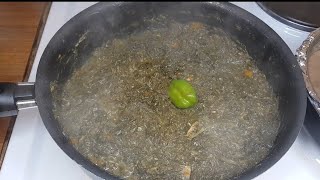 Jinsi ya kupika Kisamvu(How to cook Cassava Leaves)........ S01E33