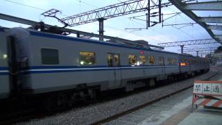 (HD)2011-09-18 17:59 EMU400山佳站南下慢速發車