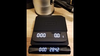 Acaia Lunar 2021 VS Hiroia Jimmy Precision Coffee Weighing Scale Testing \u0026 Comparison!