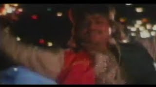 Dhol Baje Khuddam - English Babu Desi Mem - Shahrukh Khan & Sonali Bendre - Full Song