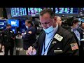 Wall Street slumps to end bumpy week