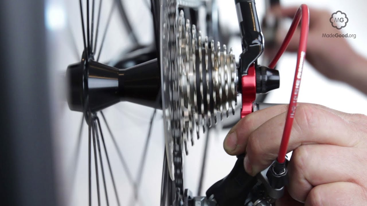 Set A Limit Screw On A Bike’s Rear Derailleur - YouTube