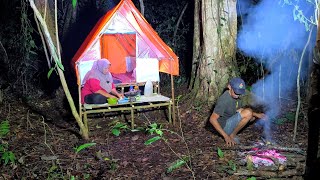 camping and cooking.menu komplit dari ibu negara