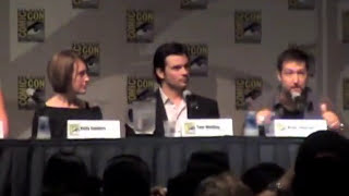 Smallville Comic Con 2009   Part 1 - Tom gets a standing ovation