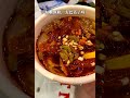 美食vlog 竖屏视频 重庆九村烤脑花，这顿宵夜的重头戏落在了“香辣脑花”~还点了几种招牌烧烤，猪蹄皮太韧撒~