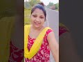 পিছনে লোক টি দেখছে sima funny