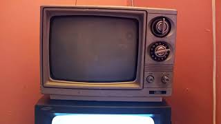 Vintage sears solid state tv from 1983