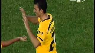 newsbomb.gr ( 8.11.2011 ) Άρης - Λάρισα 1-0 (Λαζαρίδης 52')