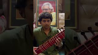 Piya na rahe man basiya song Tanu weds Manu by zitar Neeraj mishra sitar Banaras gharana