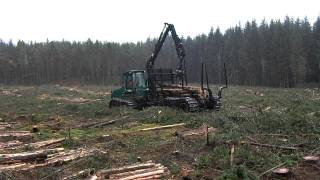 Timberjack 1410D loading on soft ground