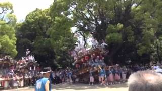 だんじり(中御影) 弓弦羽神社宮入 Danjiri enters Yuzuruha Shrine