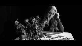 Neele Pettig - Splitter (Official Music Video)