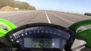 2016 Kawasaki ZX-10R top speed run | Onboard | Motorcyclenews.com