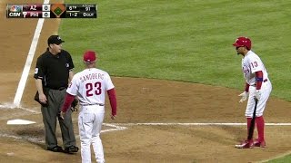 ARI@PHI: Phillies challenge HBP in 6th, overturned