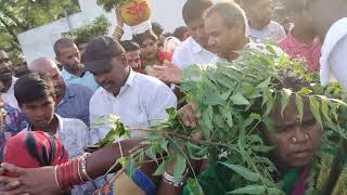 కొమరక్కా దొంగ ఎన్కెపల్లి గ్రామంలో బొడ్రాయి పండుగ సందర్బంగా బోనం ఎత్తుకోవటం జరిగింది.(1)