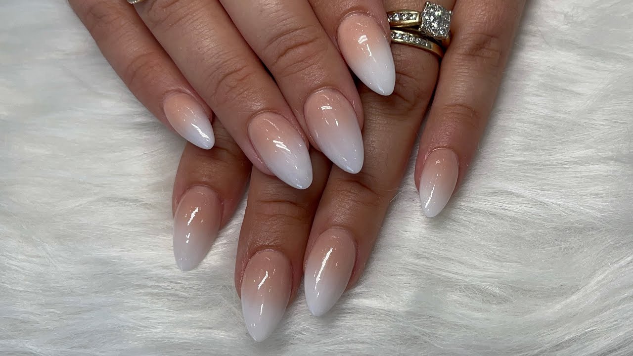 Glitter Ombre Almond Nails How To Get This Glitzy And Glamorous Look Glitter Ombre Almond Nails How To Get This Glitzy And Glamorous Look