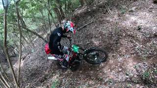 Enduro \u0026Trial エンデューロ\u0026トライアルhill climb 道楽山ヒルクライムに挑戦 急坂をくだる方法 #オフロードバイク #ハードエンデューロ #山走り