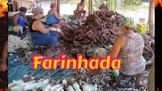 Farinhada e beju de coco.a tradicional farinha aqui no nordeste.muita alegria e muitas histórias.