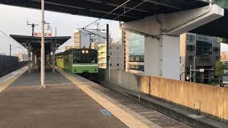 おおさか東線　高井田中央駅　201系 ND602編成　普通列車　出発の様子