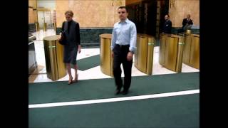 Boon Edam Speedlane 900 Optical Turnstile Demonstration