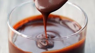 chocolate sauce /இந்த சாக்லேட் சாஸ் வைத்து கேக்கை அழகுபடுத்துங்கள்