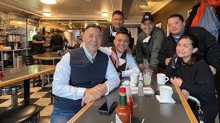 Breakfast @ LOWELLS RESTAURANT / Pike's Place , public market SEATTLE WASHINGTON USA 🇺🇸