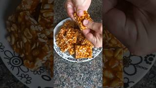 APENAS 3 INGREDIENTES COMO FAZER PÉ DE MOLEQUE DELICIOSO MUITO SIMPLES E FÁCIL DE FAZER