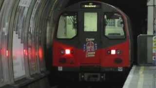 Jubilee Line 1996TS 96074 (Diamond Jubilee Livery) @ Green Park