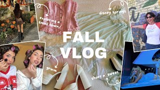 romanticizing fall in a small town + sabrina carpenter concert vlog