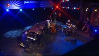 brad mehldau trio - secret beach