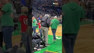 Bill Russell’s last time being spotted at NBA game was heartbreaking 💔 *Watch with caution*