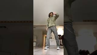 Fancy footwork🔥 #subscribe #dance #popping #share #like #comment #stepup #fancyfootwork #viral #fyp