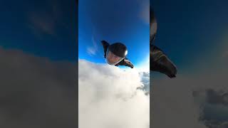 RAW cloud proximity flying wingsuit ATC squirrel #skydiving #wingsuit