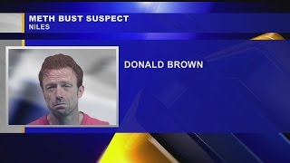 Niles man arrested after police find suspected meth lab