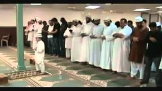 Beautiful recitation of Quran! A Child Imam