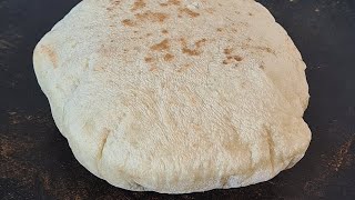 Recette Facile des Petits Pains Pita Maison – Moelleux et Délicieux ! ✔ 🥙