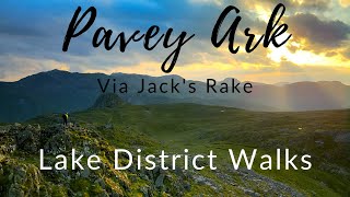 Pavey Ark Via Jack's Rake : Harrison Stickle : Lake District Walks