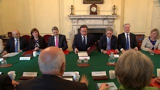 Cameron hosts first Cabinet meeting of Parliament