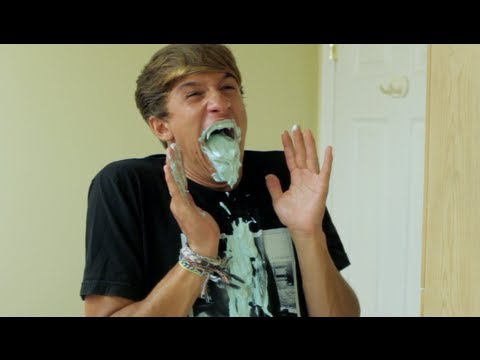 How To Brush Your Teeth Youtube