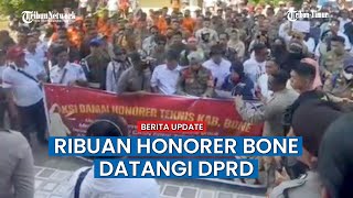 Ratusan Honorer Teknis Geruduk Kantor DPRD Kabupaten  Bone